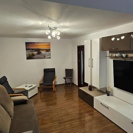 アパート Nou, Complet Utilat, Ideal Pentru Familii, Aproape De Mall, Parc Si Plaja