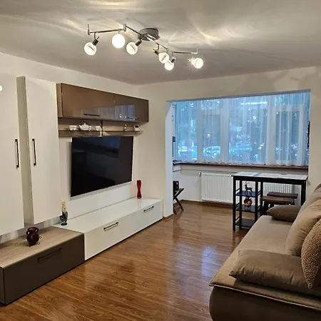 Apartman Nou, Complet Utilat, Ideal Pentru Familii, Aproape De Mall, Parc Si Plaja *